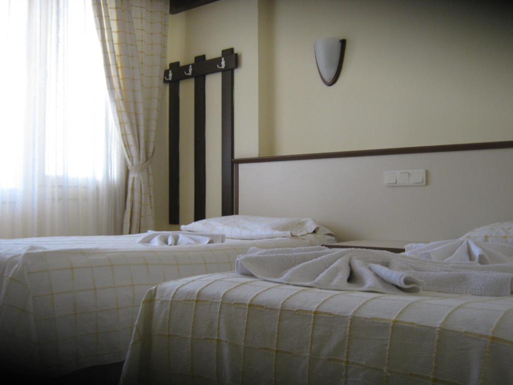 كوشاداسيه Oya Family Suites الغرفة الصورة