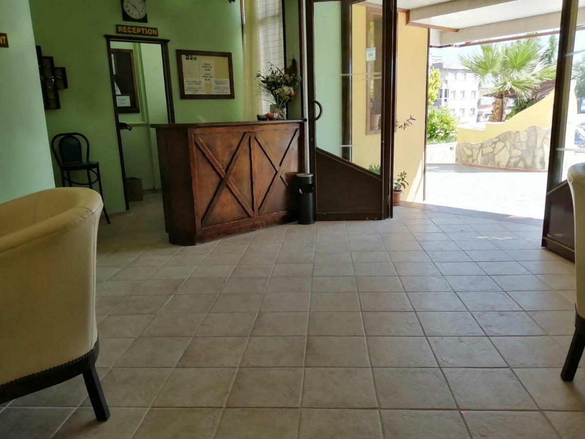 كوشاداسيه Oya Family Suites المظهر الخارجي الصورة