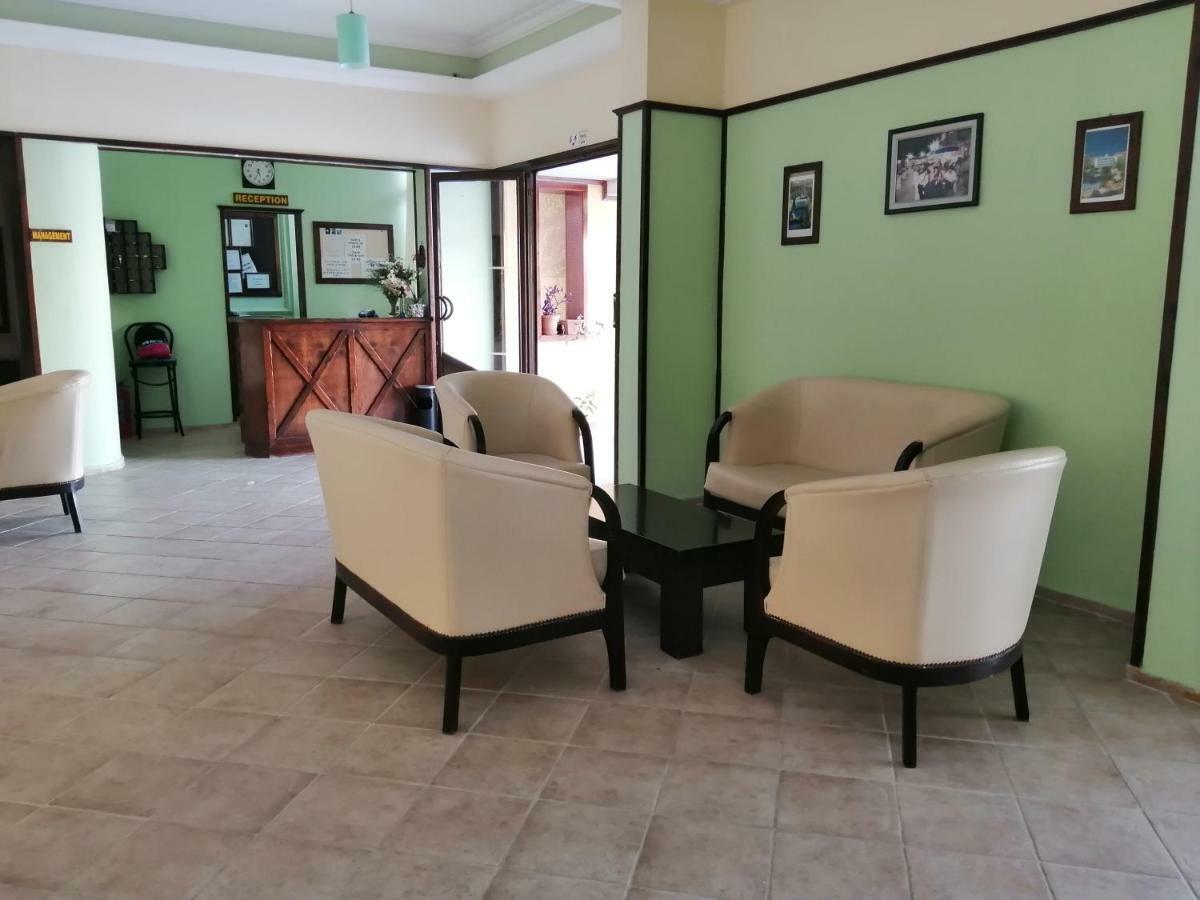 كوشاداسيه Oya Family Suites المظهر الخارجي الصورة